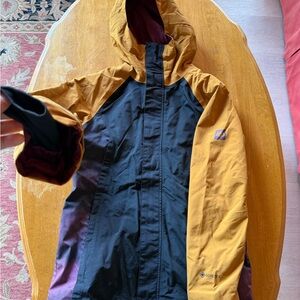 686 GORE-TEX Black and Brown snowboard Jacket